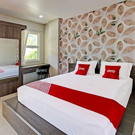 Capital O 91384 Rintaka Residence Senggigi Esterno foto