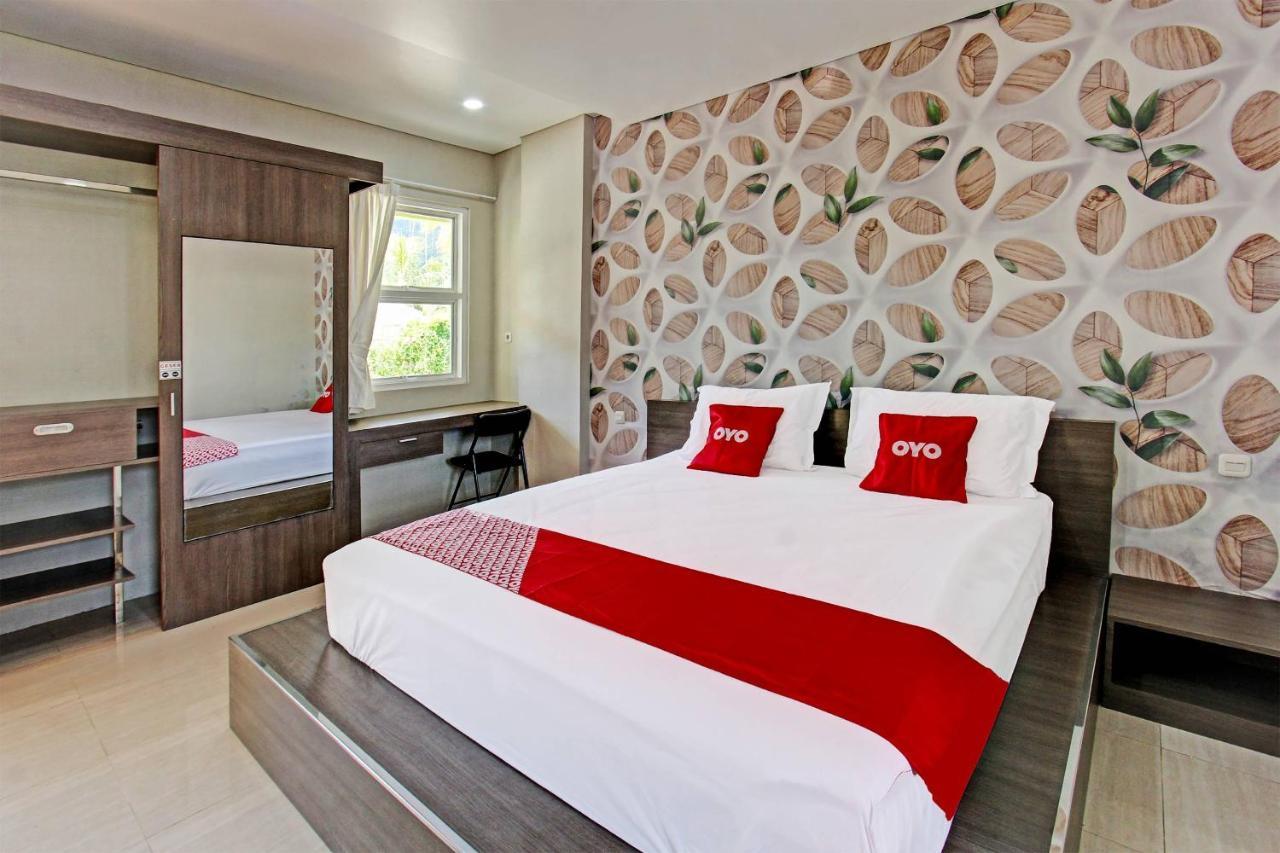 Capital O 91384 Rintaka Residence Senggigi Esterno foto